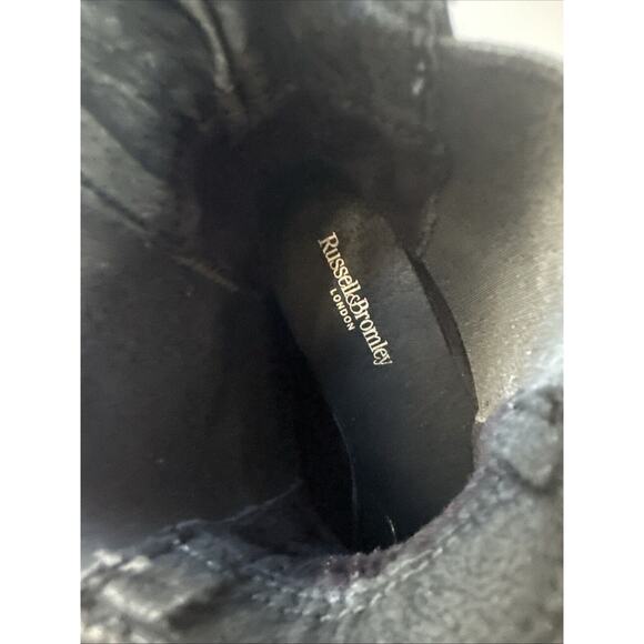 Russell & Bromley Suede Boots Size 9 (EU 40) - Picture 8 of 9